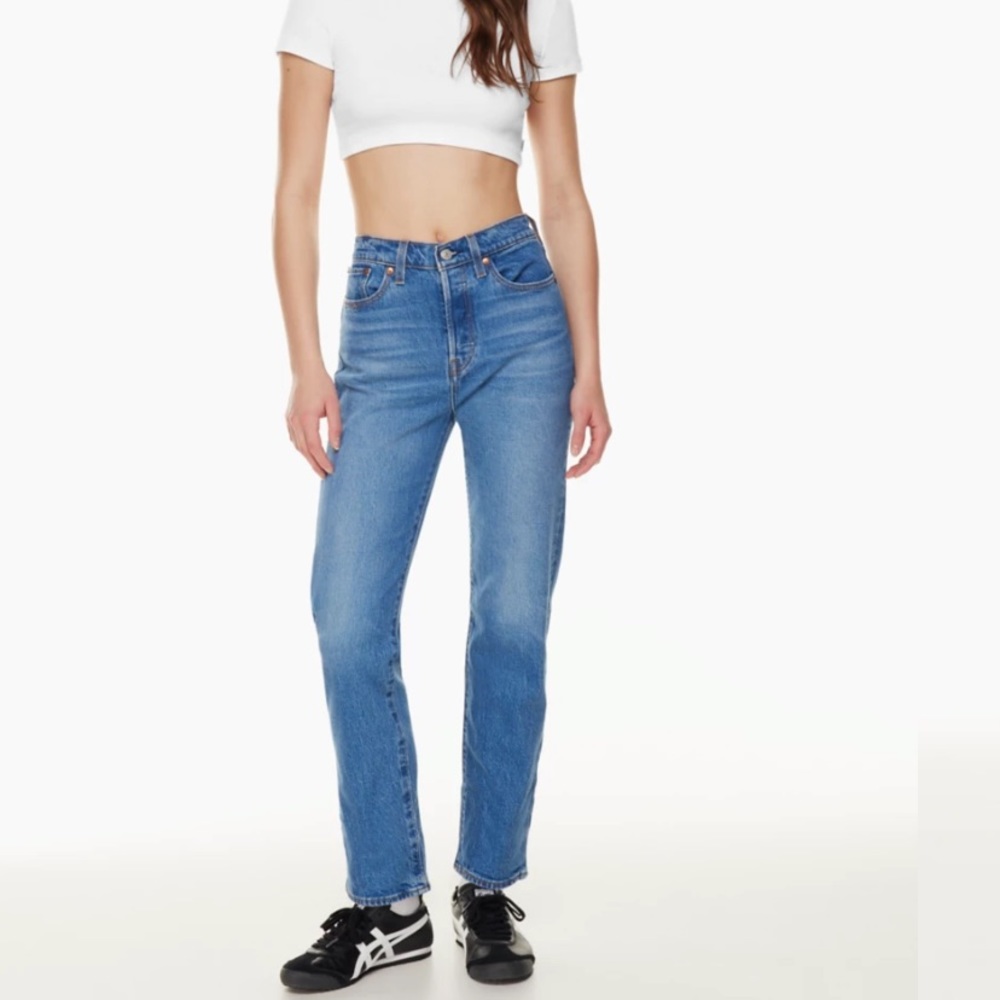 Levi’s Wedgie Button Fly Jeans Size 29